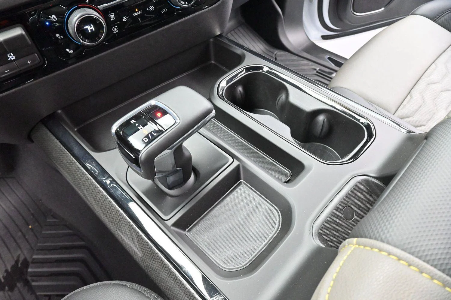 Used 2024 Summit White Chevrolet ZR2 image 26