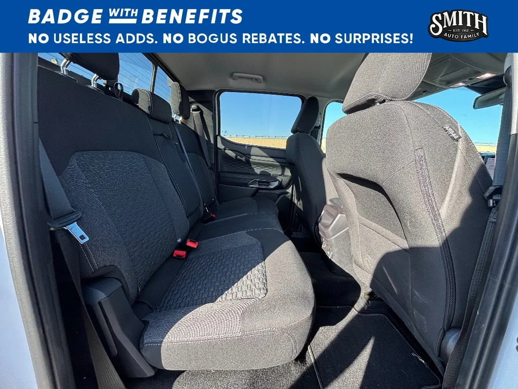 Certified Used 2025 Oxford White Ford XLT image 12