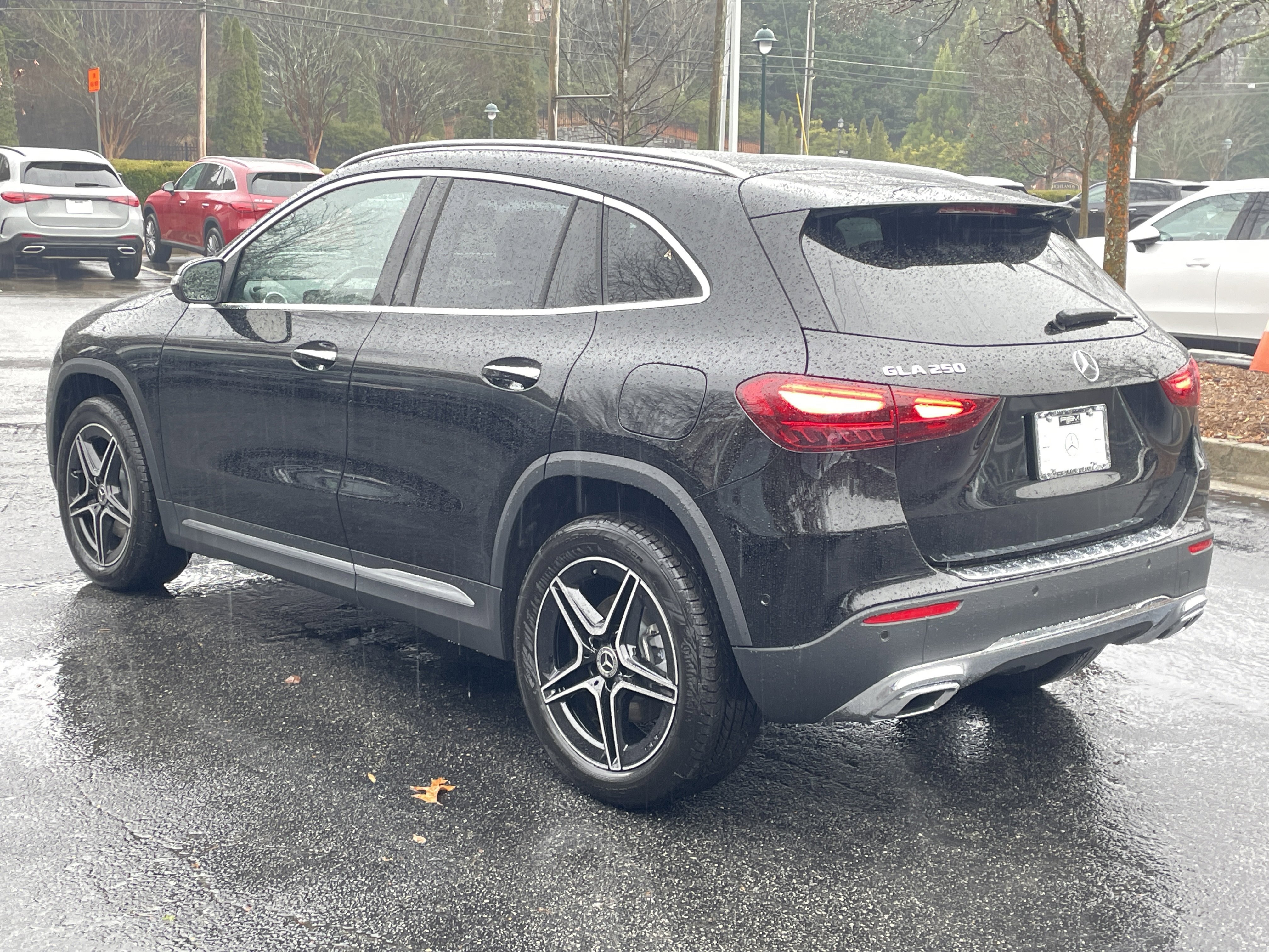New 2026 Night Black Mercedes-Benz GLA 250 SUV image 11
