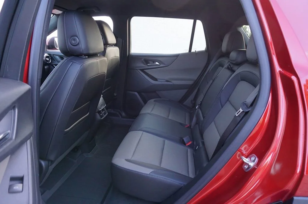 2026 Chevrolet Equinox LT - Photo 11