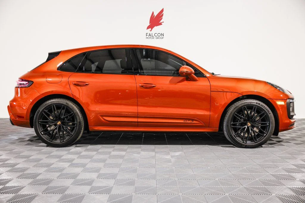2024 Porsche Macan GTS's photo