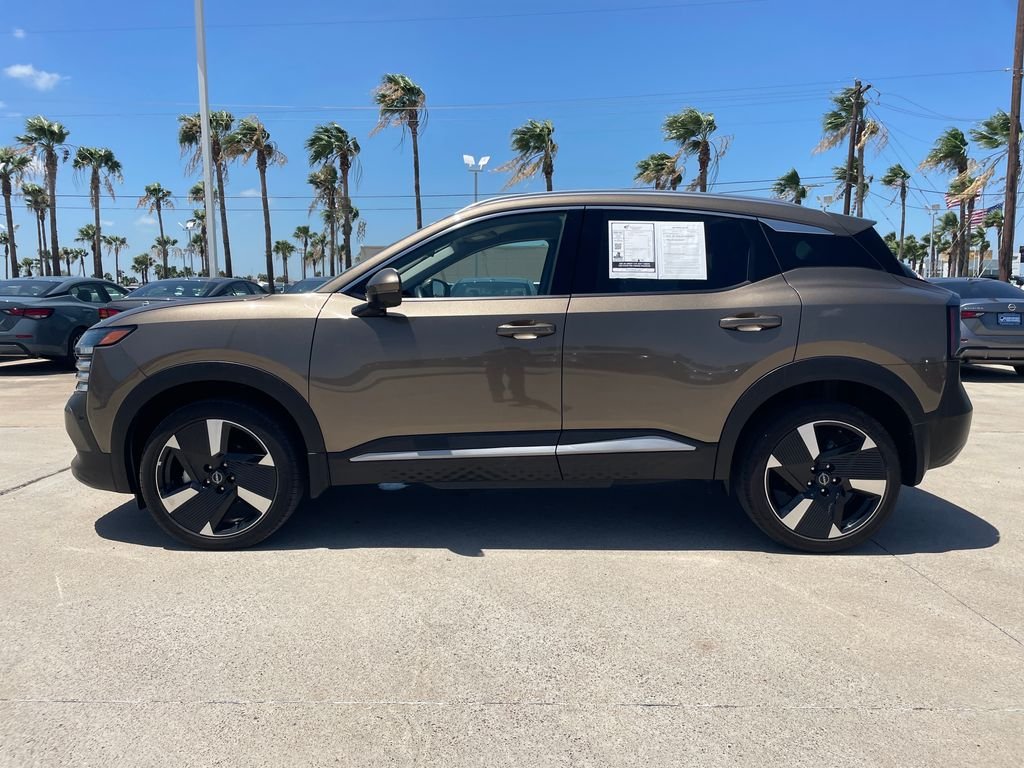 Used 2025 Brown Nissan SR image 2