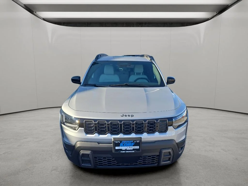 New 2026 Silver Zynith Clear-Coat Exterior Paint Jeep Laredo image 10