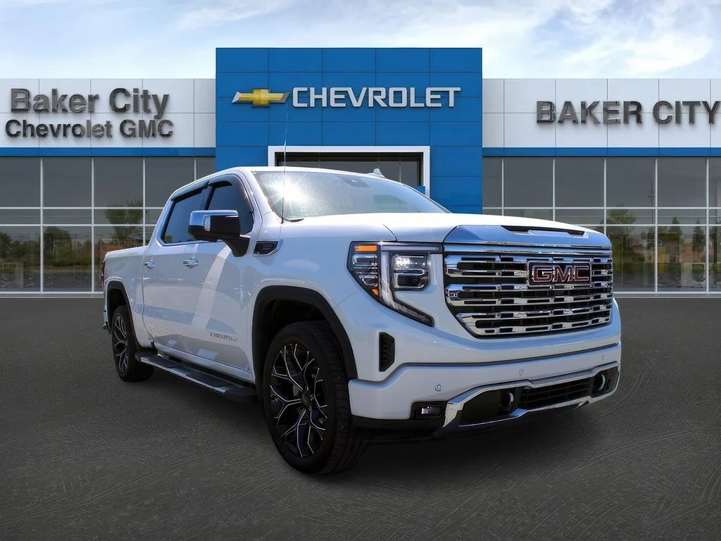 2024 GMC Sierra Denali 4WD Crew Cab Short Box's photo