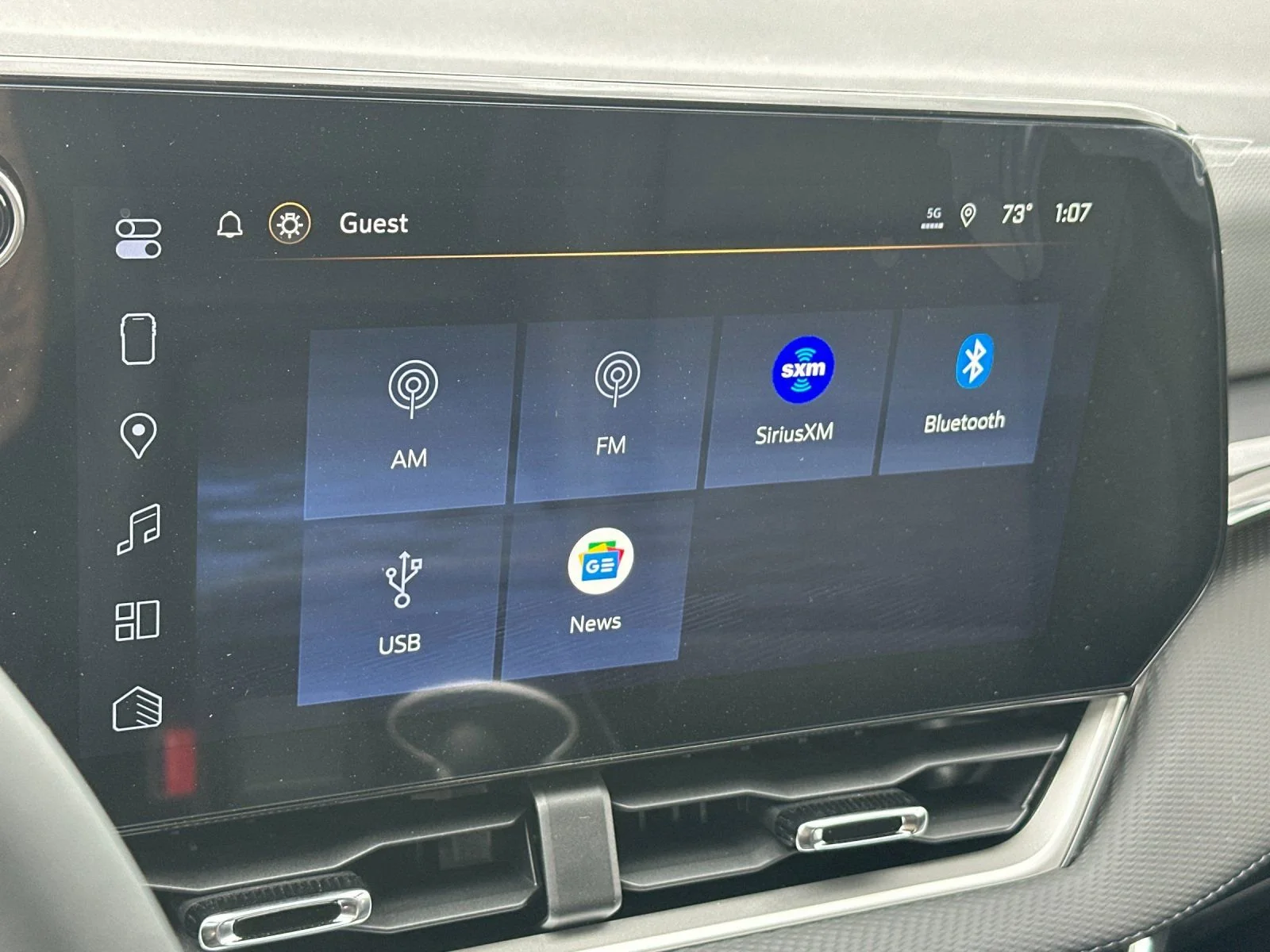 2026 Chevrolet Equinox LT - Photo 18