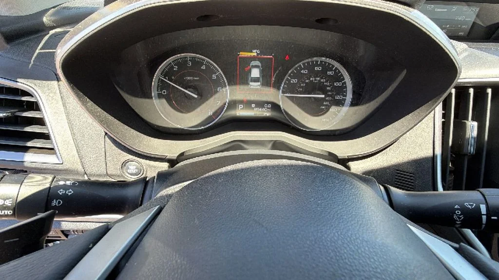Used 2018 Quartz Blue Subaru 2.0i Limited image 21