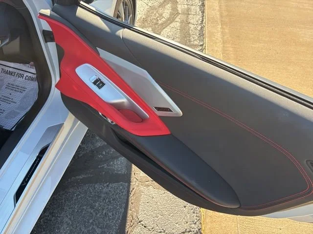 2021 Chevrolet Corvette 2LT - Photo 15