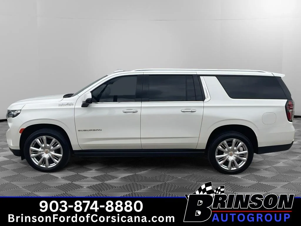 Used 2024 Iridescent Pearl Tricoat Chevrolet High Country image 4