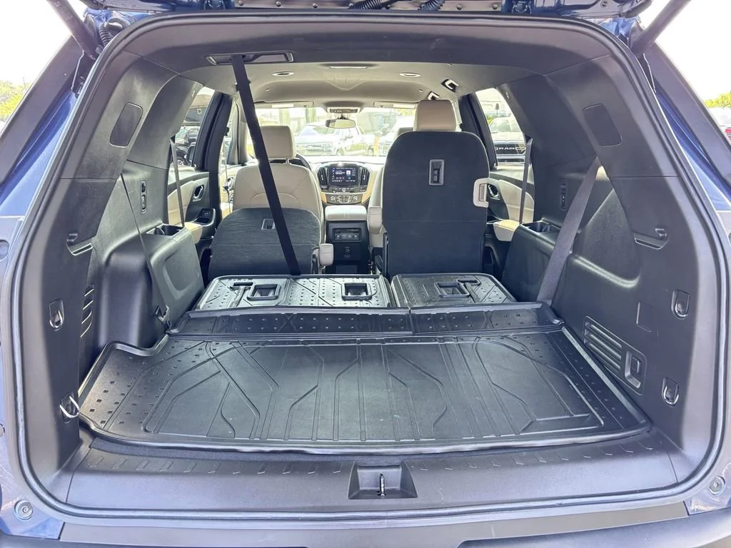 Used 2022 Northsky Blue Metallic Chevrolet LT Leather image 21
