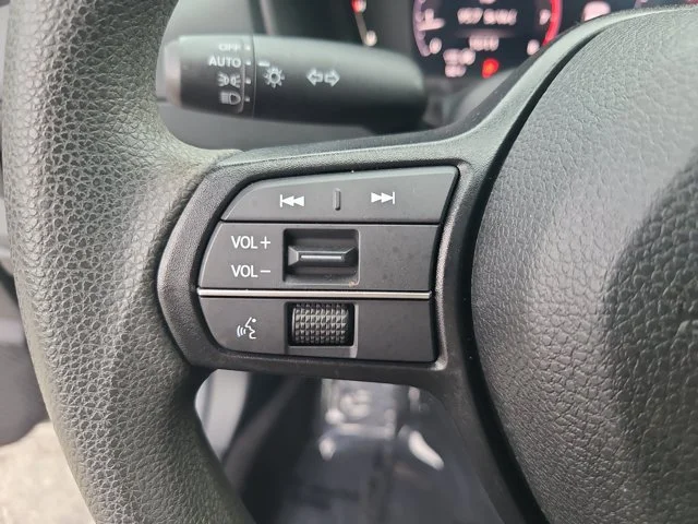 Used 2025 Gray Honda SE image 26