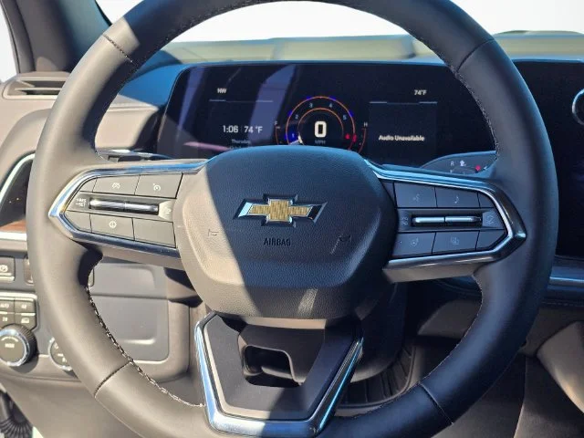 New 2027 Summit White Chevrolet LT image 20