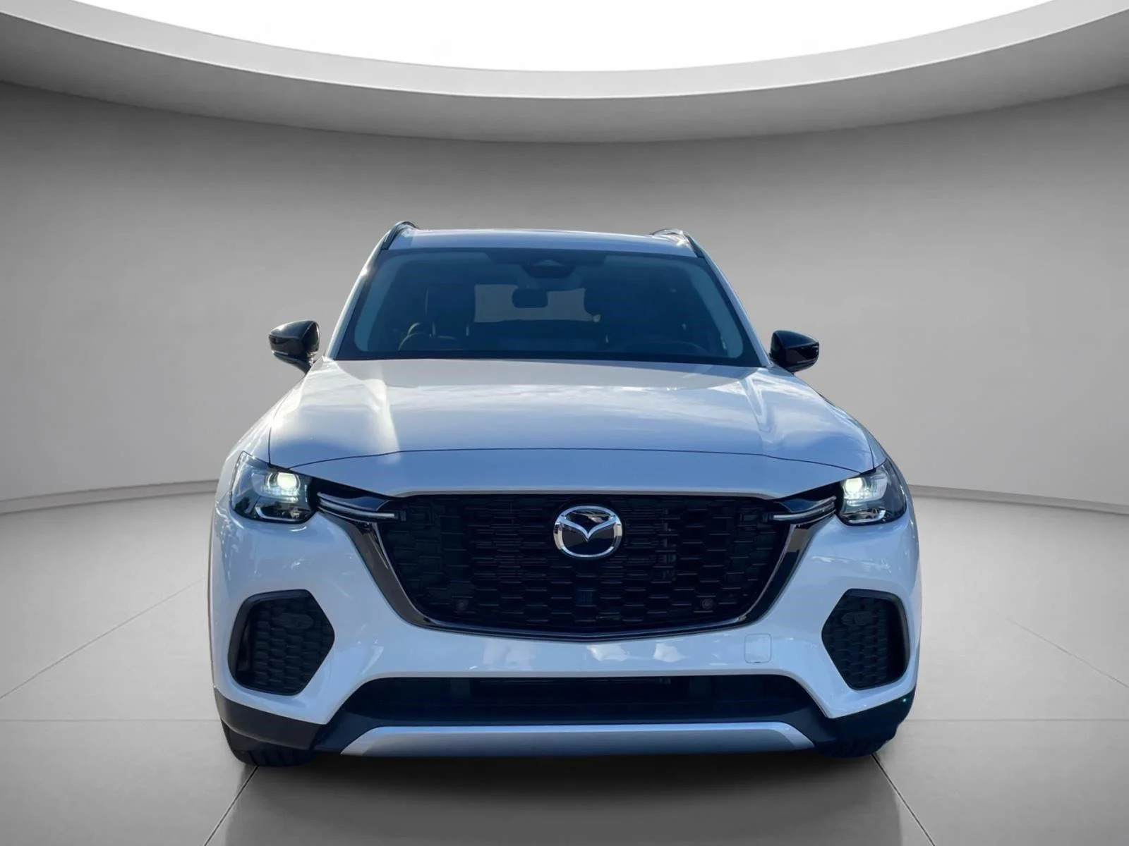 Used 2025 Rhodium White Premium Mazda Premium Package image 8