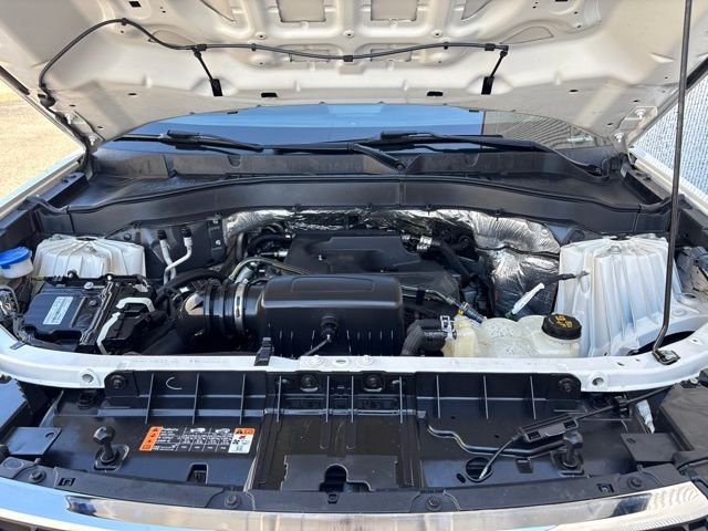 Used 2020 White Metallic Ford XLT image 40