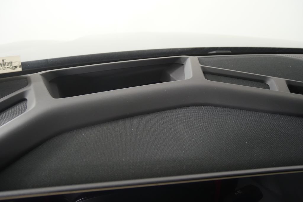 New 2026 Carbon Black Metallic BMW Label image 21