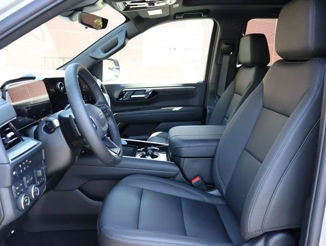 2026 Chevrolet Tahoe Z71 - Photo 11