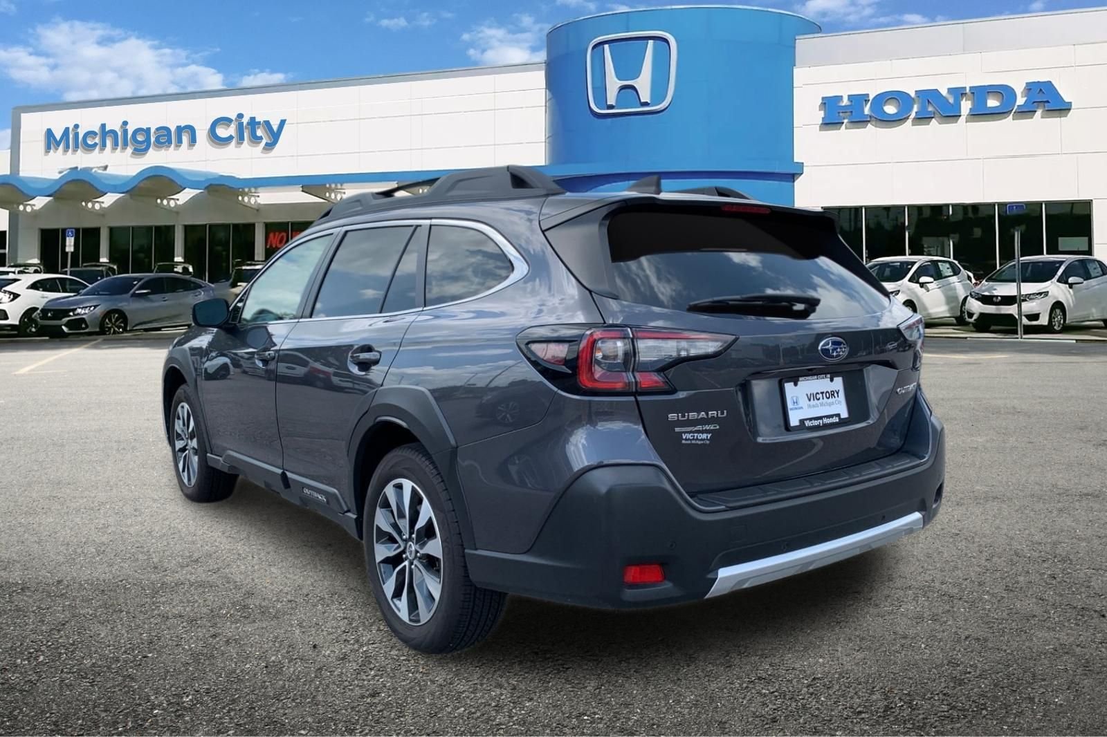 Used 2023 Gray Subaru Limited image 3
