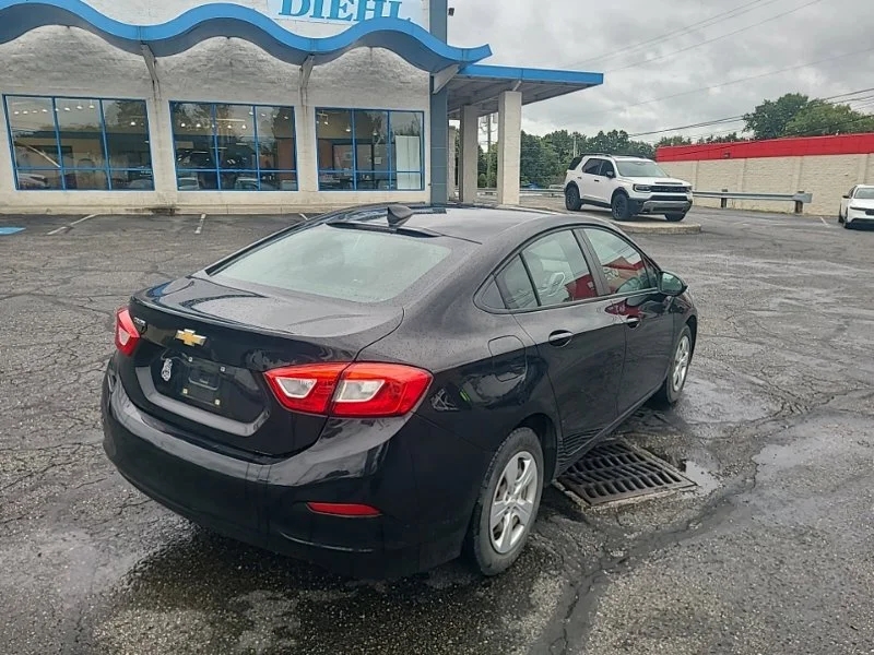 Used 2018 Black Chevrolet LS image 5