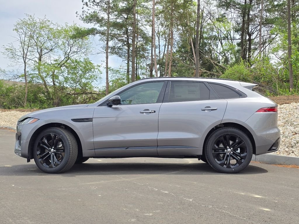 2026 Jaguar F-Pace R-Dynamic S - Photo 23
