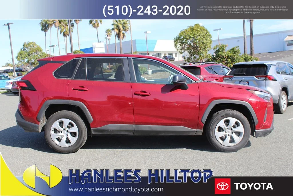 Used 2024  Toyota LE image 6