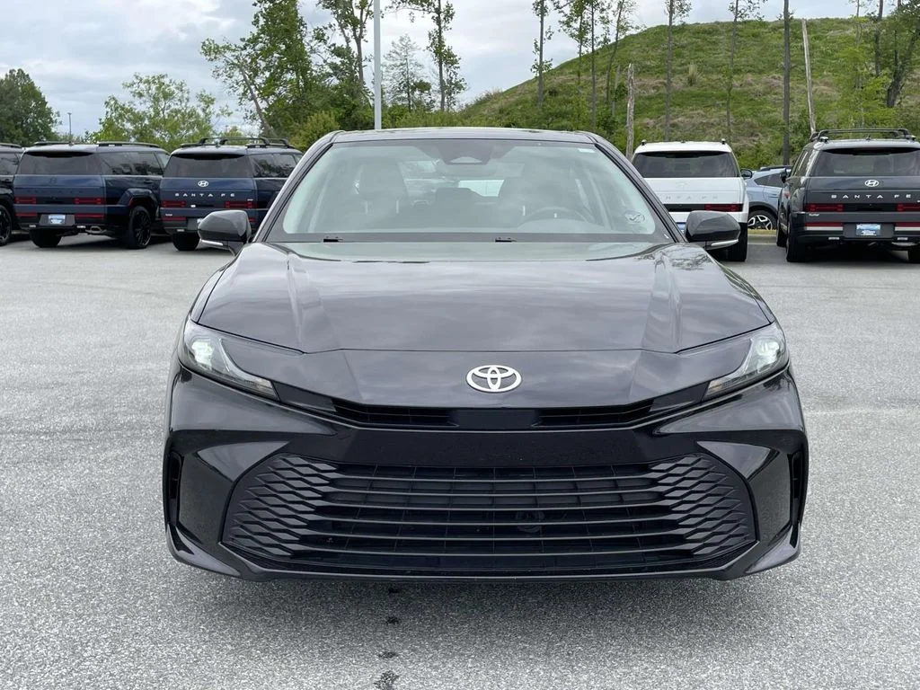 Used 2025 Midnight Black Metallic Toyota LE image 22
