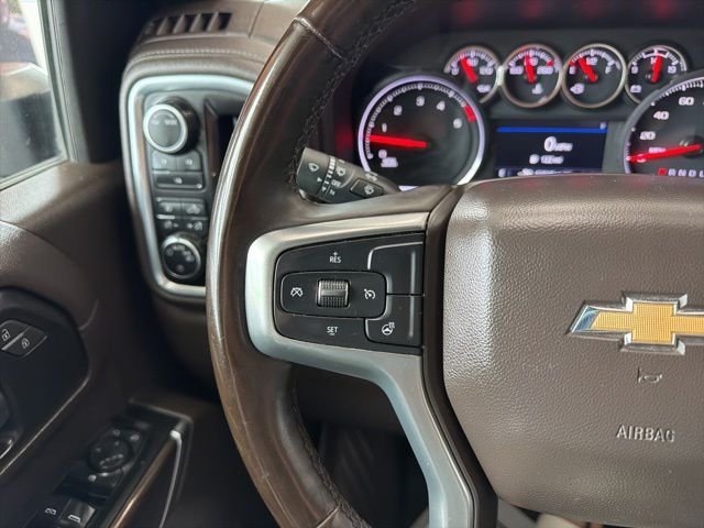 Used 2023 Black Chevrolet  image 26