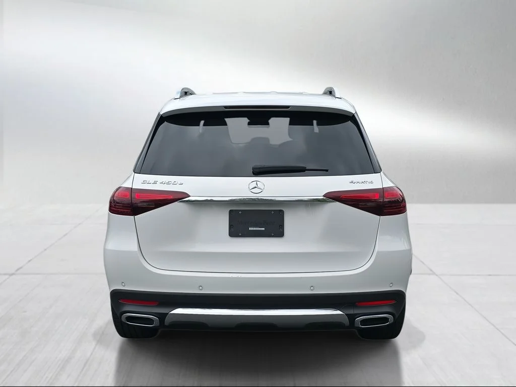 Used 2024 White Mercedes-Benz GLE 450e image 4