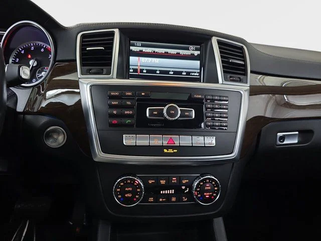 Used 2014  Mercedes-Benz GL 450 image 20