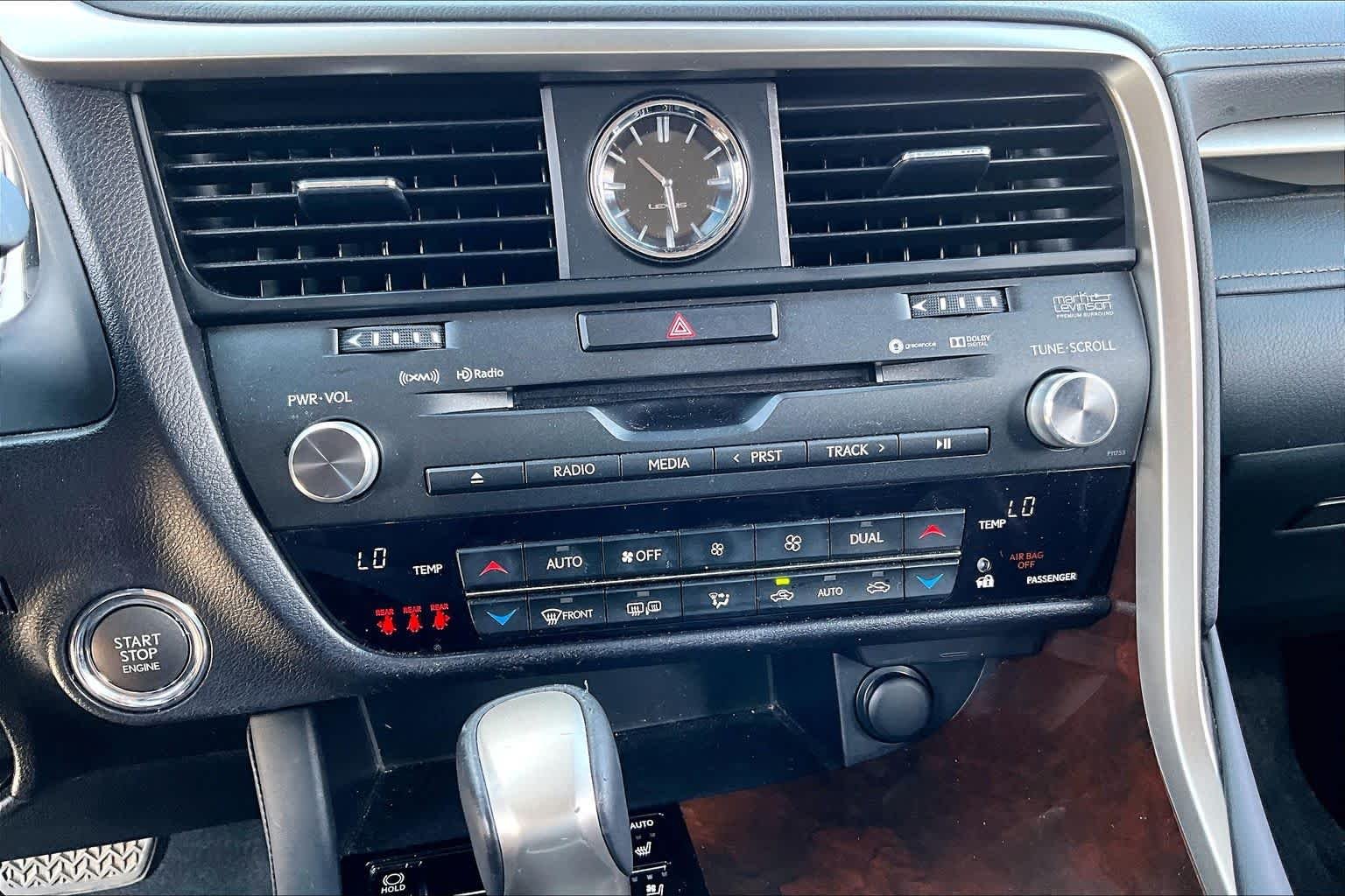 Used 2019 Atomic Silver Lexus  image 32