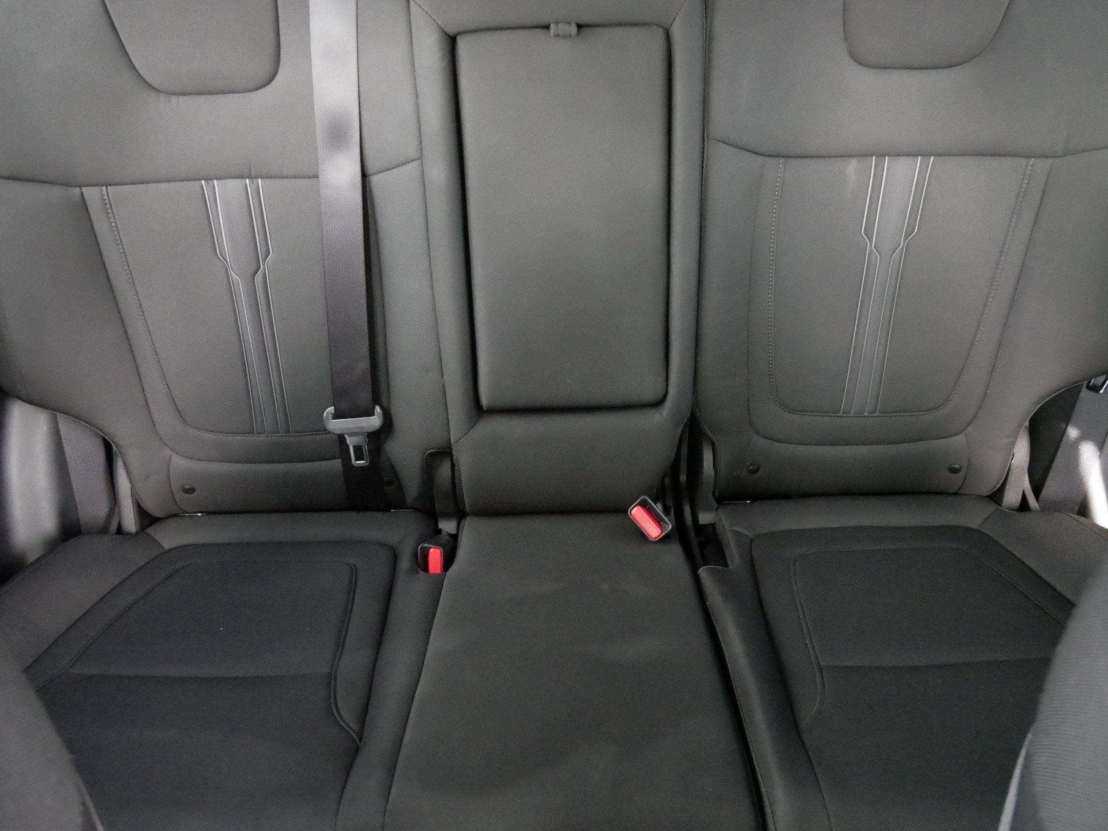 Used 2025 Serenity White Pearl Hyundai SEL image 13