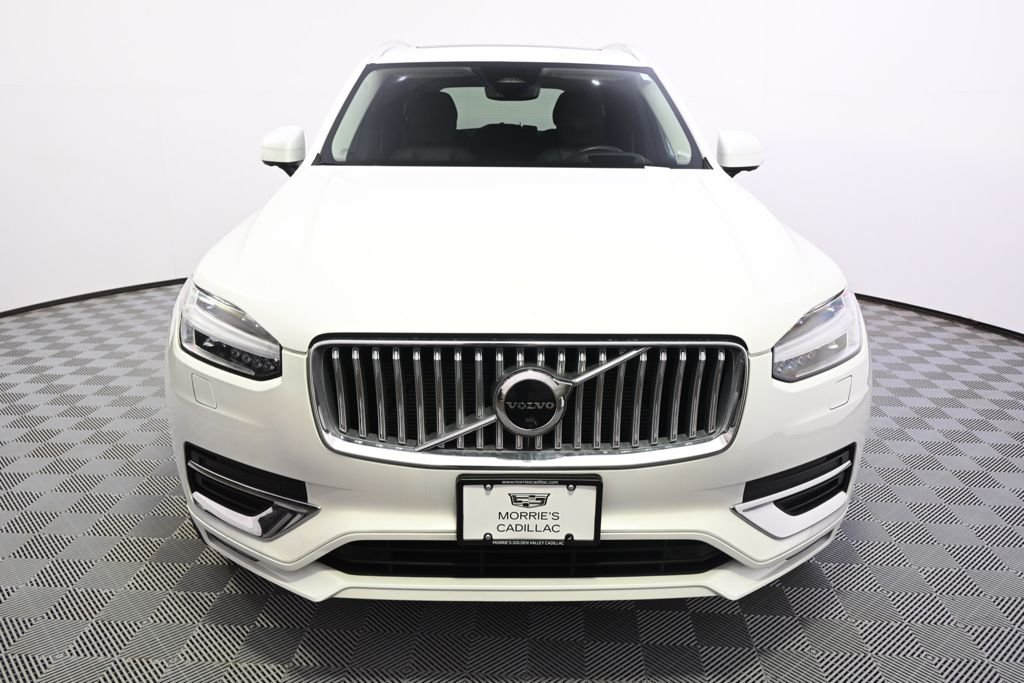 Used 2023 Crystal White Metallic Volvo Ultimate image 10