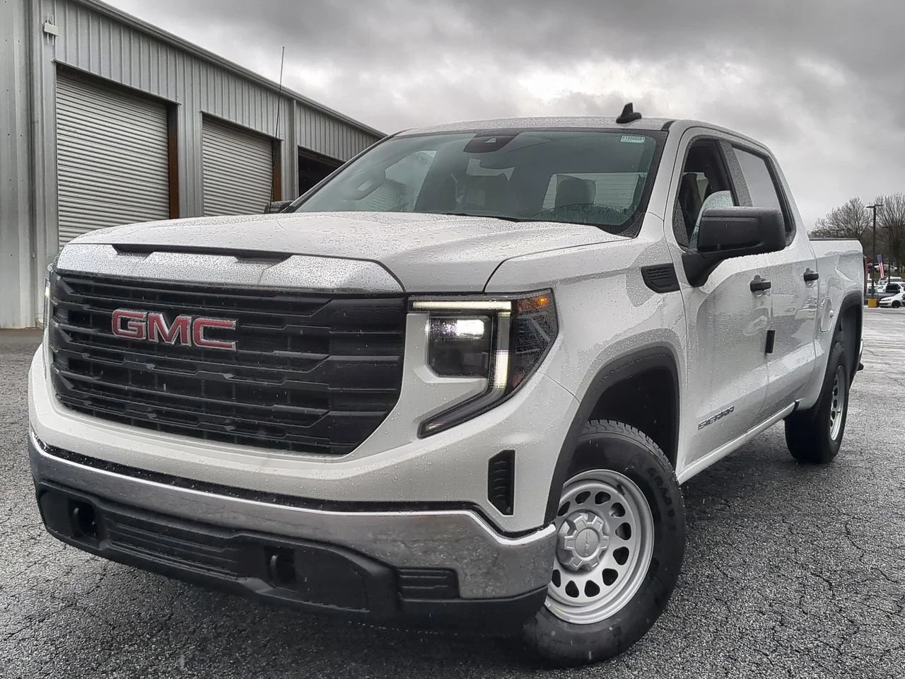 2026 GMC Sierra 2WD Crew Cab Short Box Pro's photo