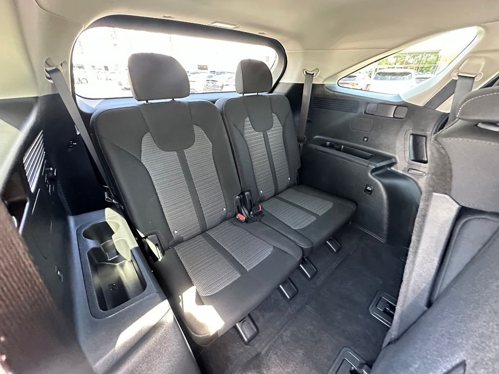 Used 2026 White Kia LX image 20