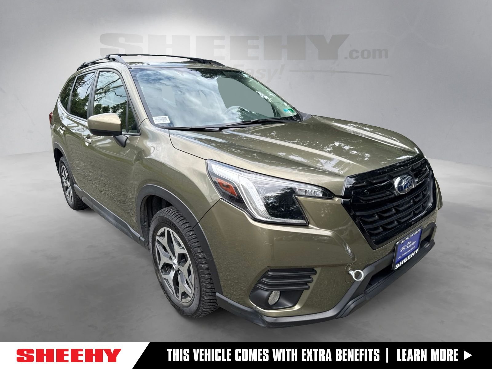 Used 2023 Brown Subaru Premium image 34