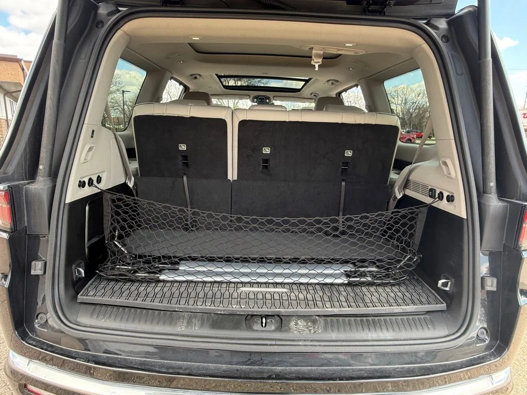 Used 2024 Black Jeep  image 35