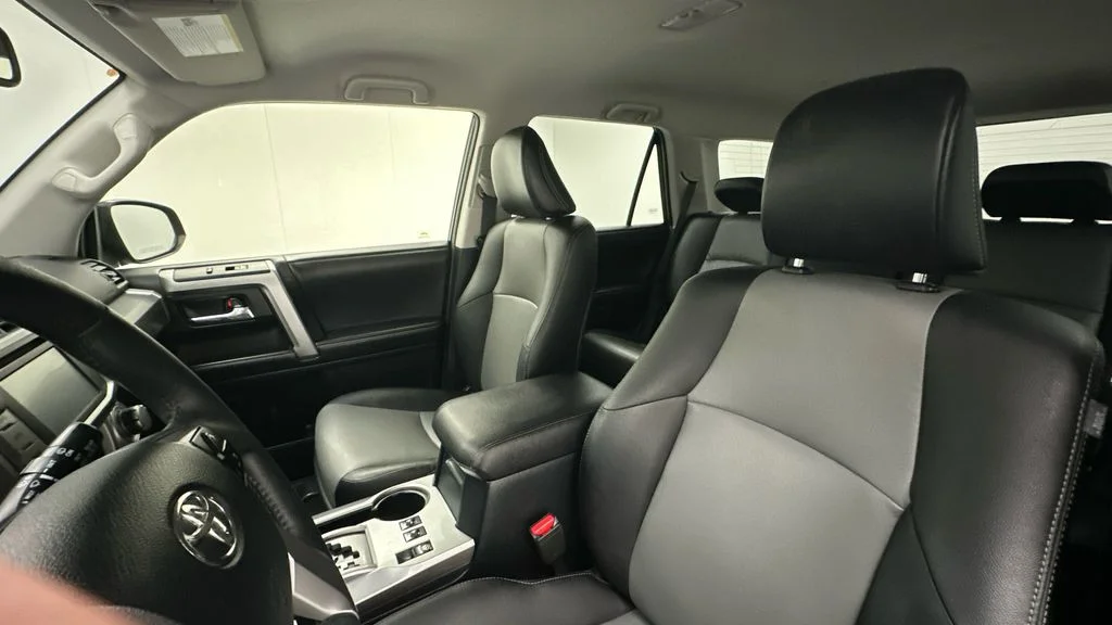 Certified Used 2017 Black Toyota SR5 Premium image 9
