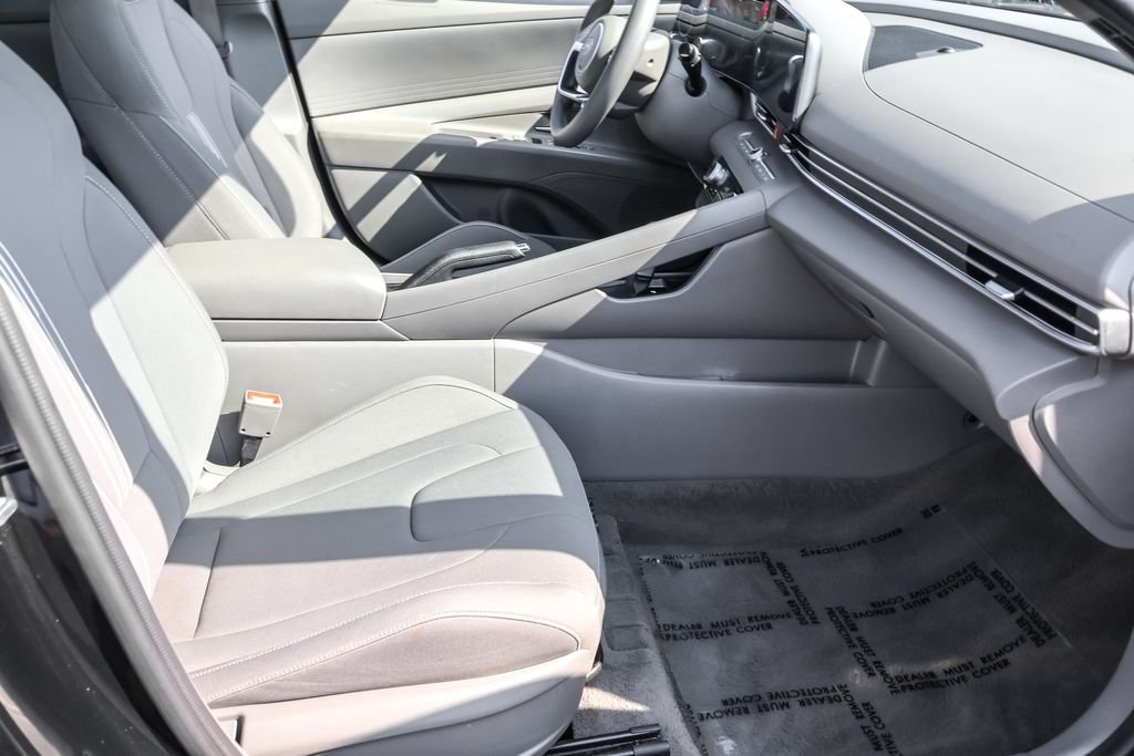Certified Used 2024 Black Hyundai SEL image 36