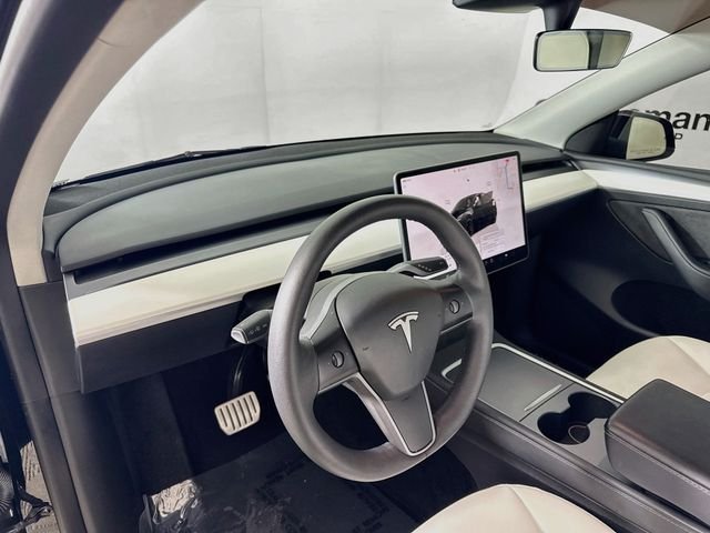 Used 2023 Solid Black Tesla Performance image 9