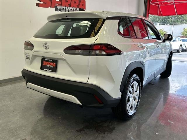 Certified Used 2026 WIND CHILL PEARL* Toyota  image 3