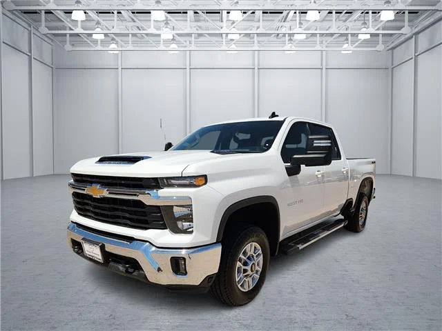 Used 2025 Summit White Chevrolet LT 4x4 Crew Cab 6.75 ft. box 159 in. WB image 1