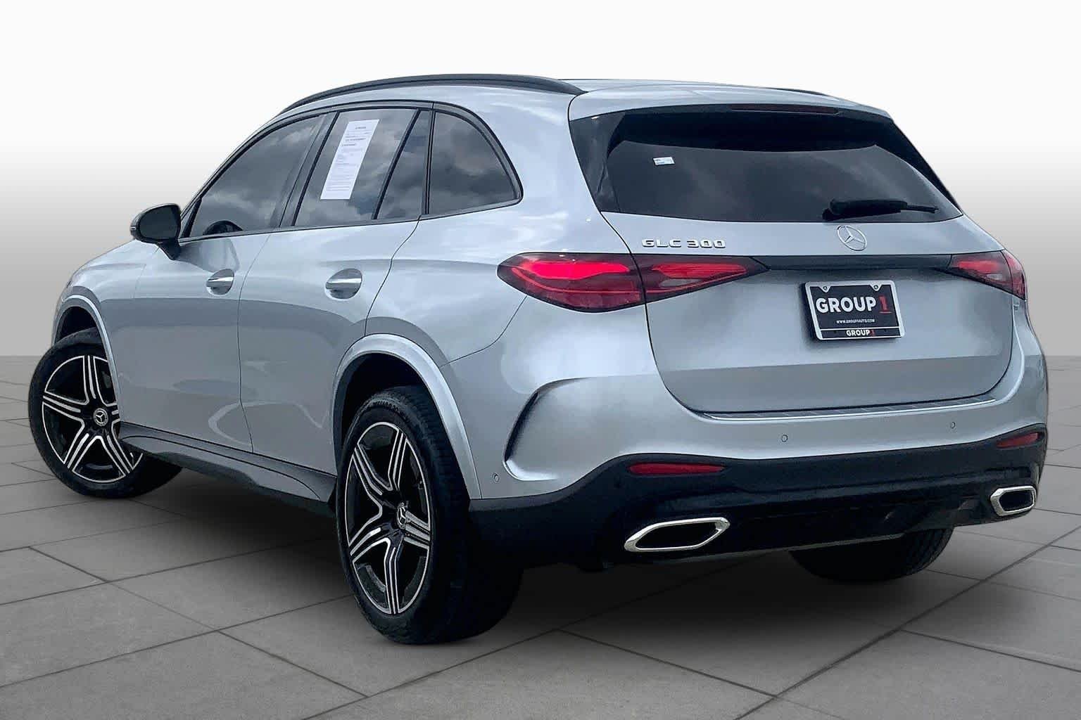 Used 2025 Cirrus Silver Metallic Mercedes-Benz GLC 300 image 11