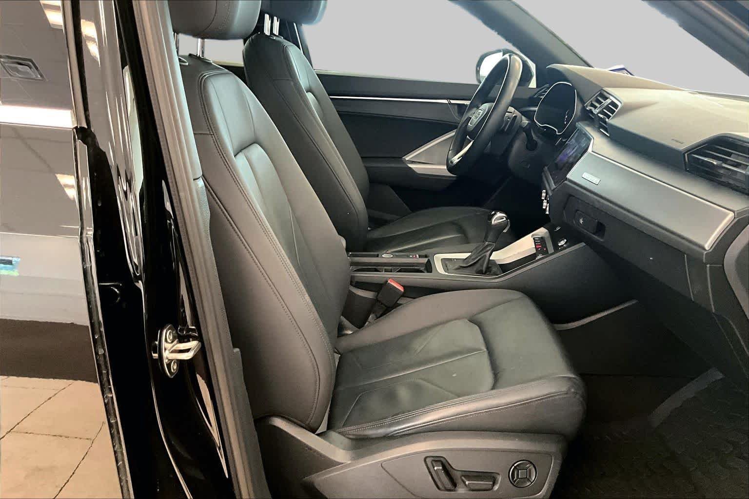 Pre-Owned 2022 Audi Q3 S Line Premium