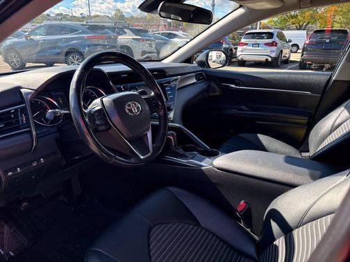 Certified Used 2020 Blue Toyota SE image 13