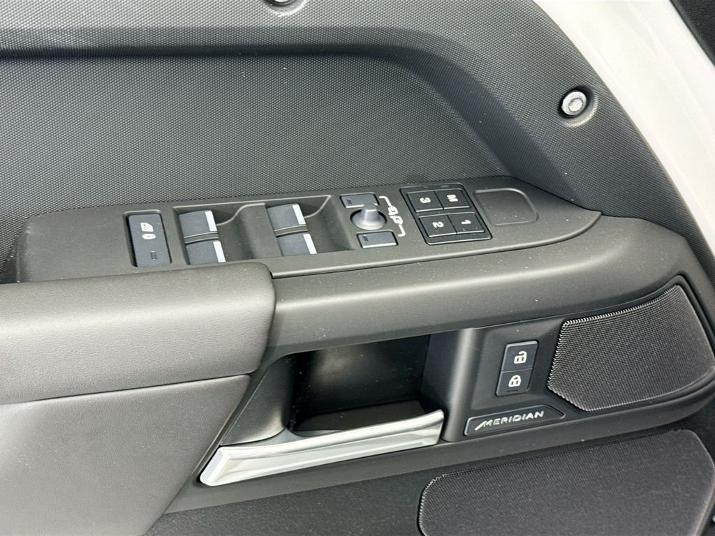 New 2026 Borasco Grey Land Rover S image 22