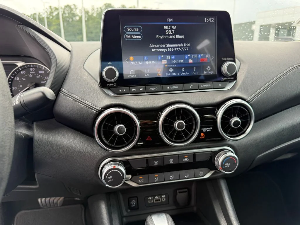 Used 2024 Gray Nissan SV image 10