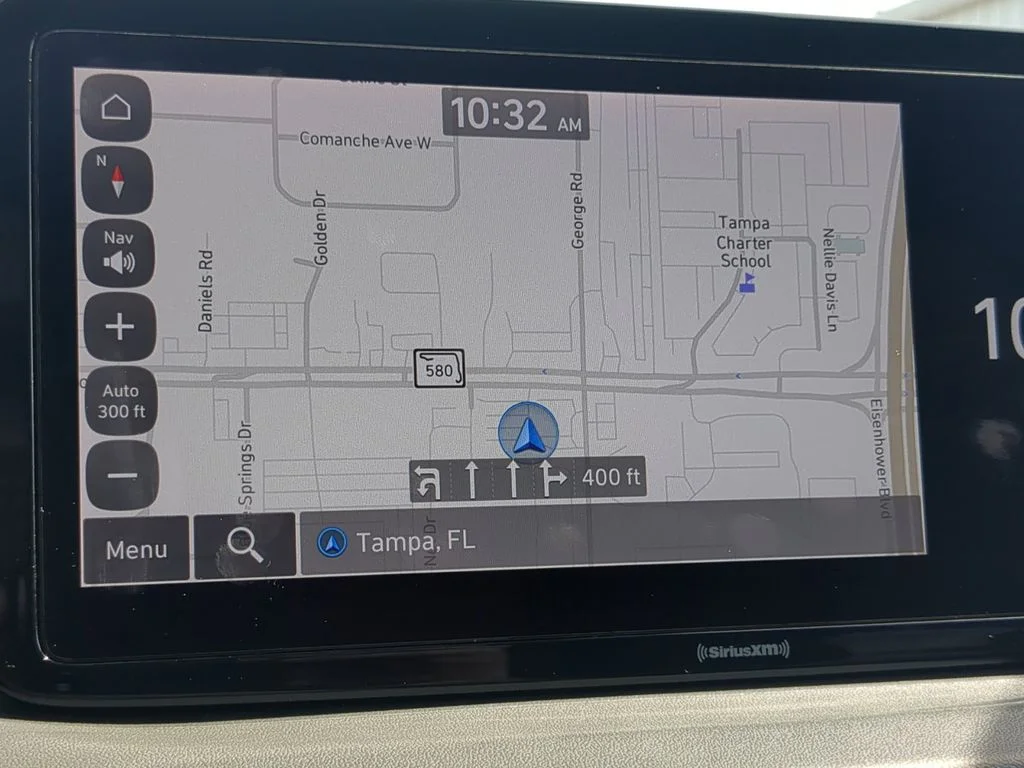 Used 2023 Black Hyundai SEL image 22