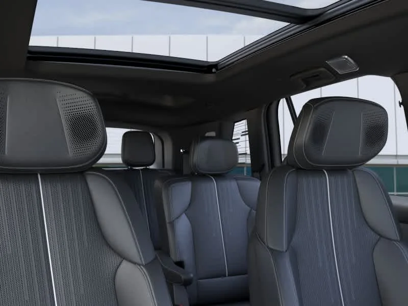 2026 Cadillac VISTIQ Sport - Photo 24