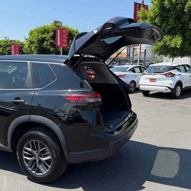 Used 2024 Black Nissan S image 8