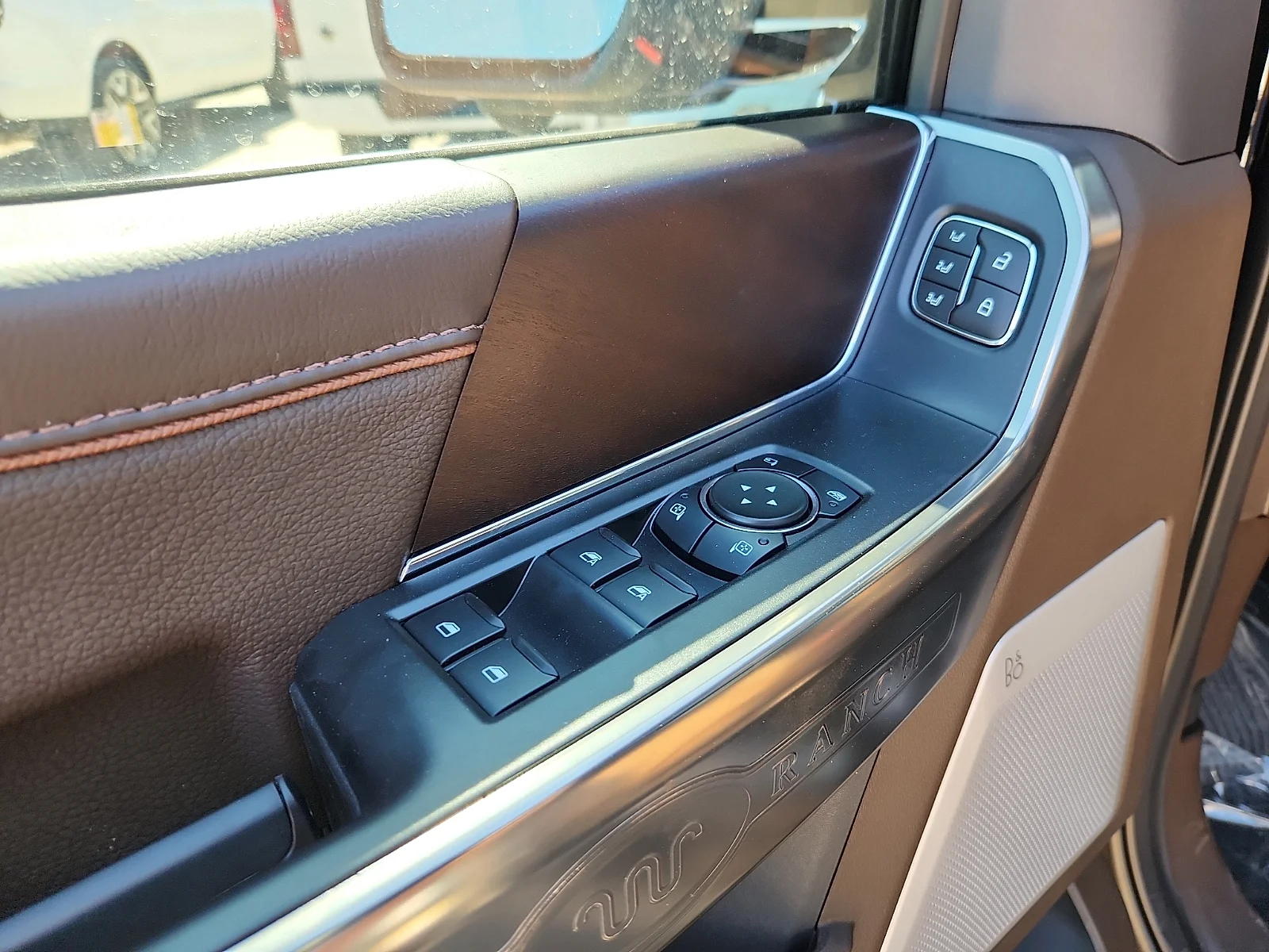 New 2026 Agate Black Metallic Ford King Ranch image 15