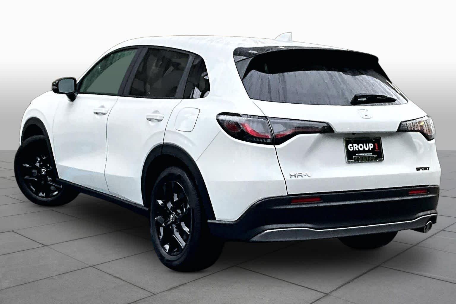 2025 Honda HR-V Sport - Photo 12