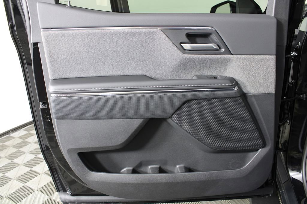 2026 GMC Sierra EV Elevation - Photo 11